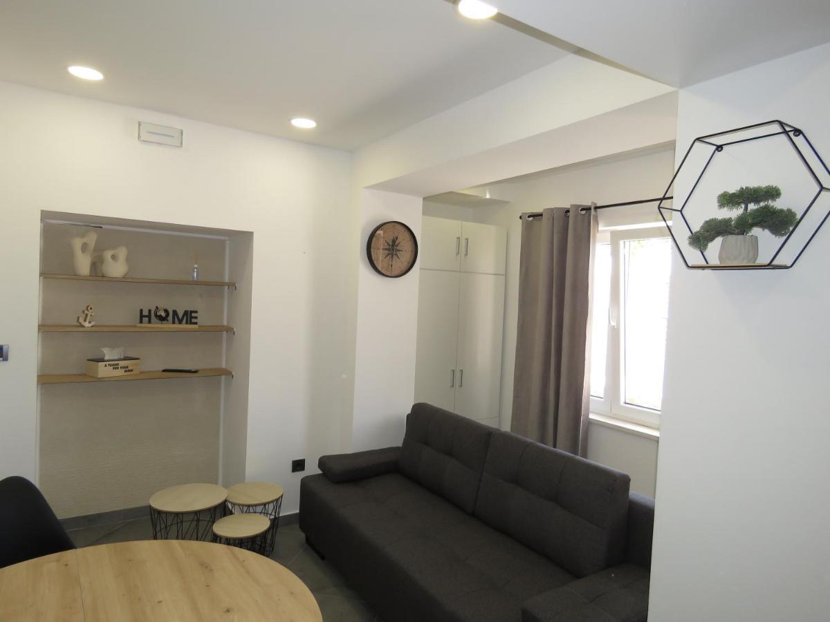 Nevera Apartment Mlini Bagian luar foto