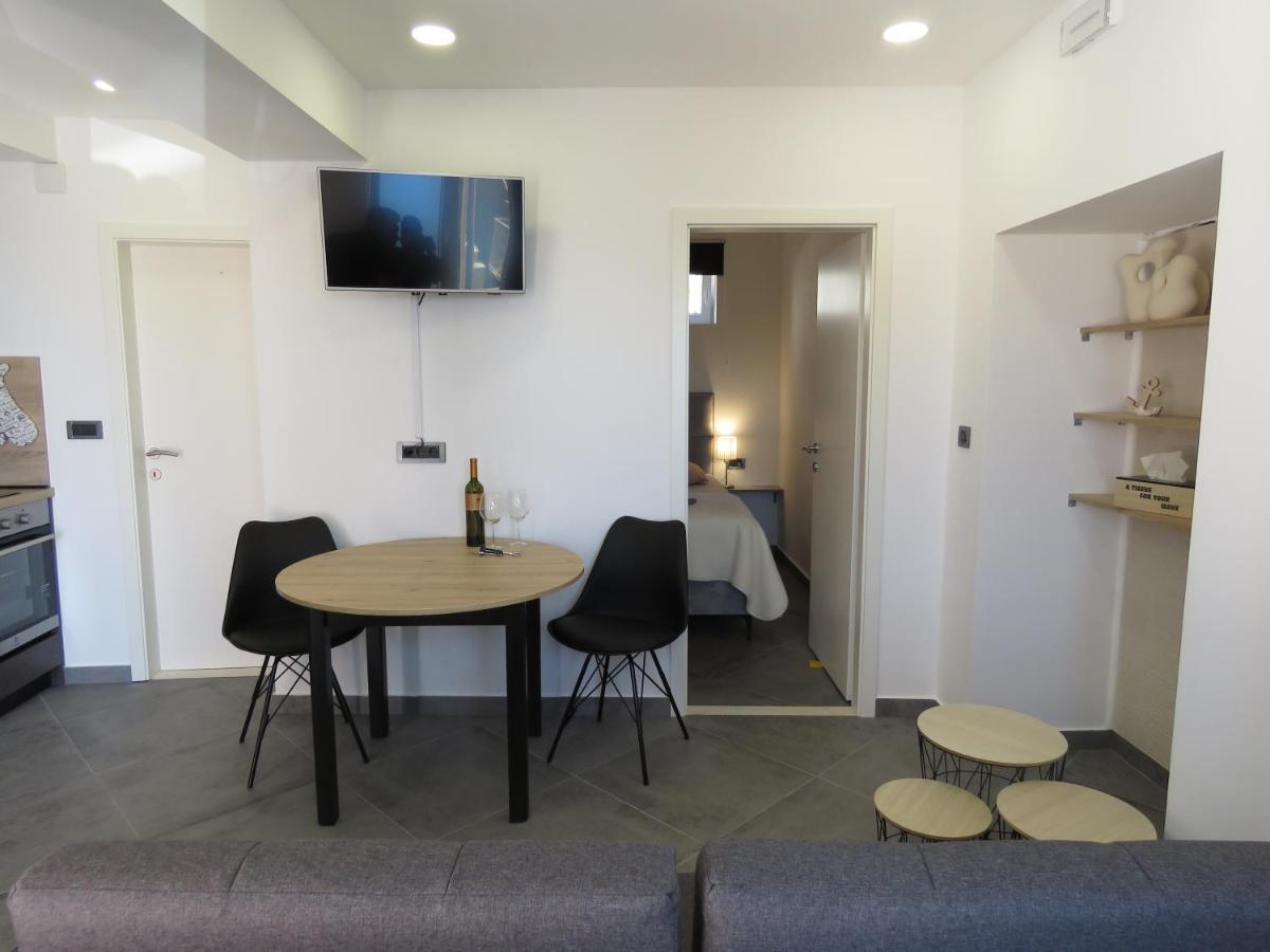 Nevera Apartment Mlini Bagian luar foto